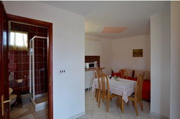 Croaţia Privát Vrvari, Exteriorul